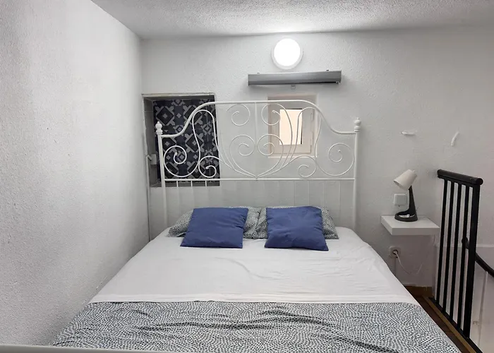 Comodo Y Acogedor En El Barrio De Chueca, Gran Via Con Aire Acondicionado